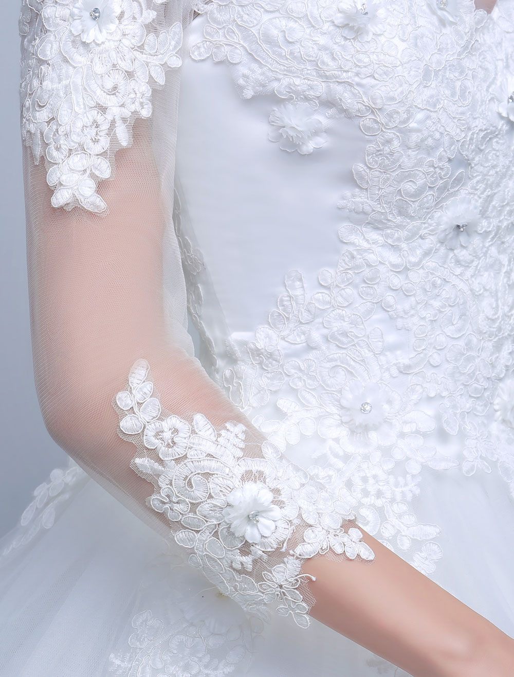 Ball Gown Long Sleeves Floor-length Lace Wedding Dress With Lace 6