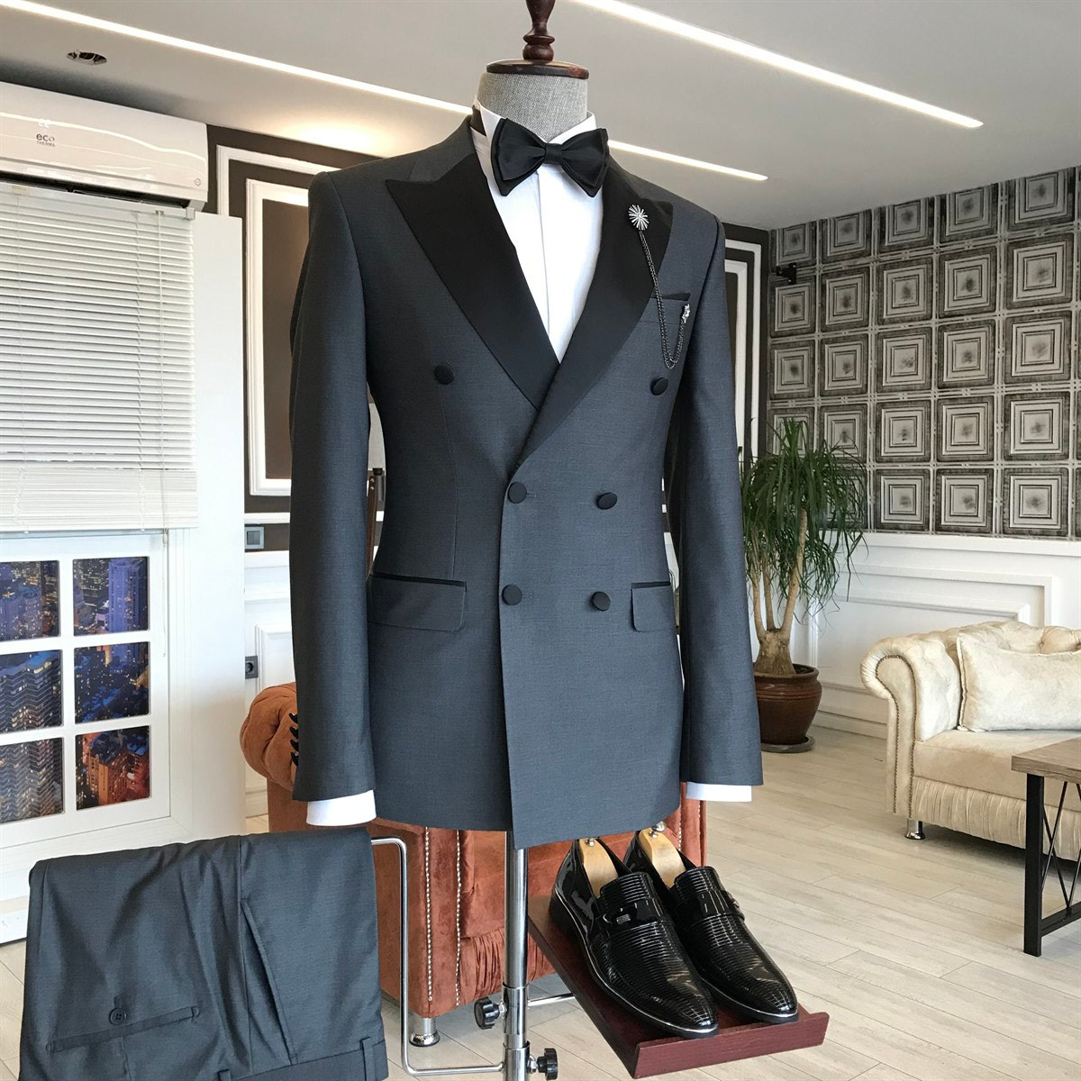 Black Double Breasted Formal Business Suit 2