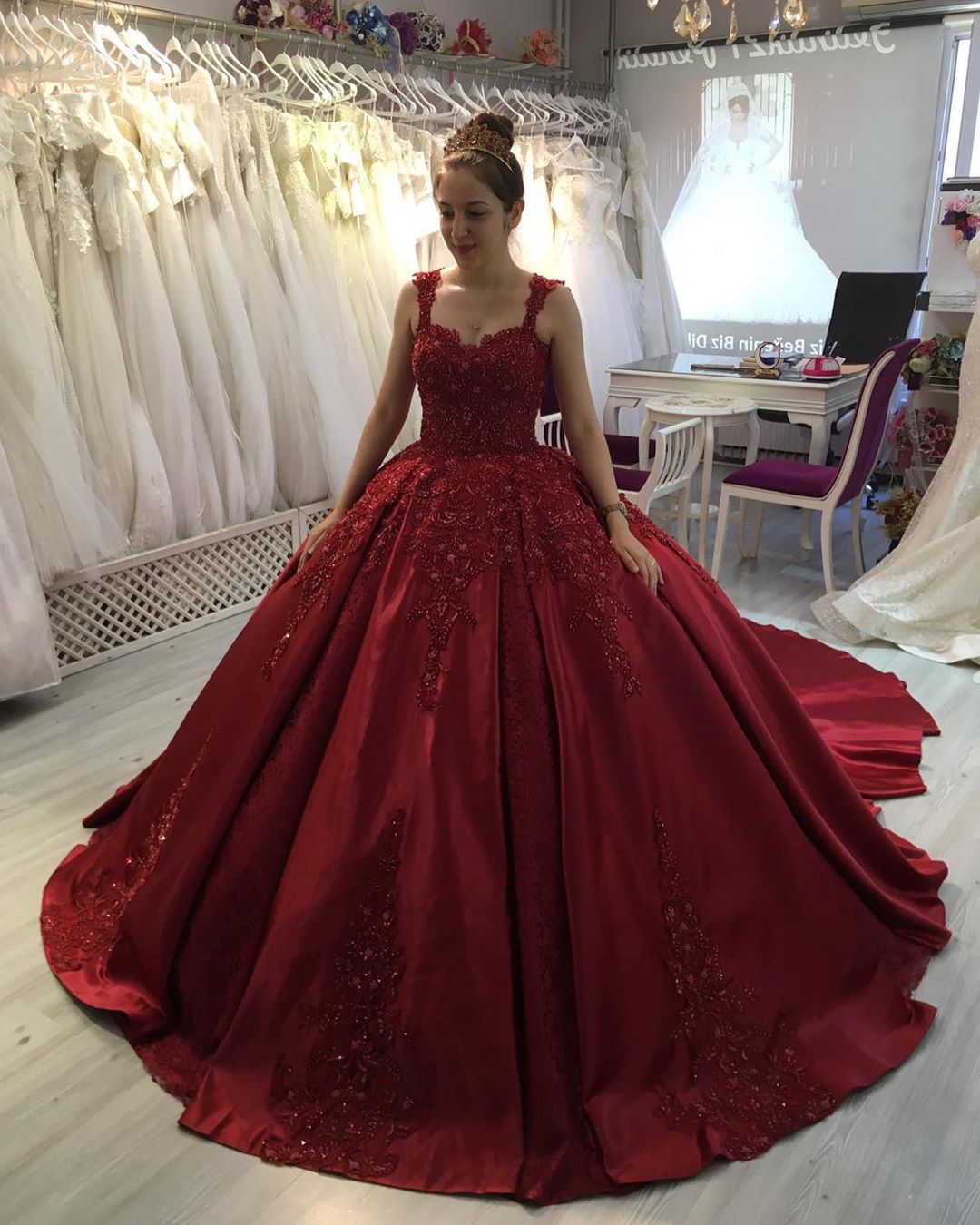 Spaghetti Straps Sweetheart Neck Sleeveless Floor-length Satin Formal Wear With Lace 2