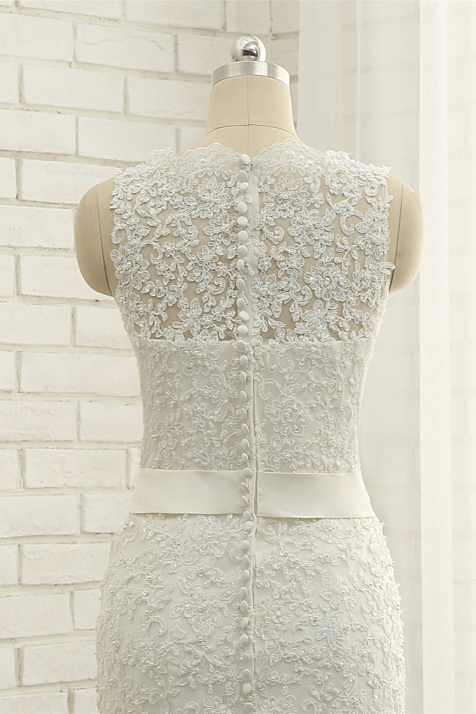 Mermaid Jewel Neck Sleeveless Court Train Wedding Gown With Lace 5