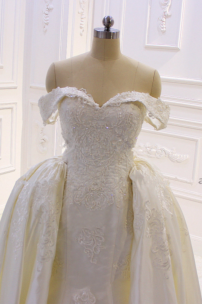 Mermaid Off-the-shoulder Sweetheart Neck Sleeveless Floor-length Tulle Wedding Dress With Lace 2