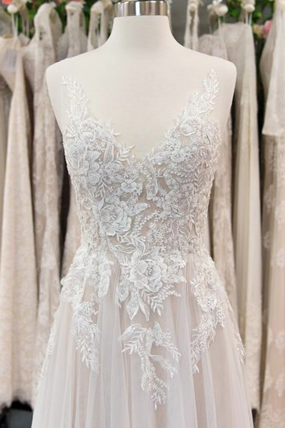 A-line V-neck Sleeveless Chapel Train Tulle Bridal Gown With Appliques 2