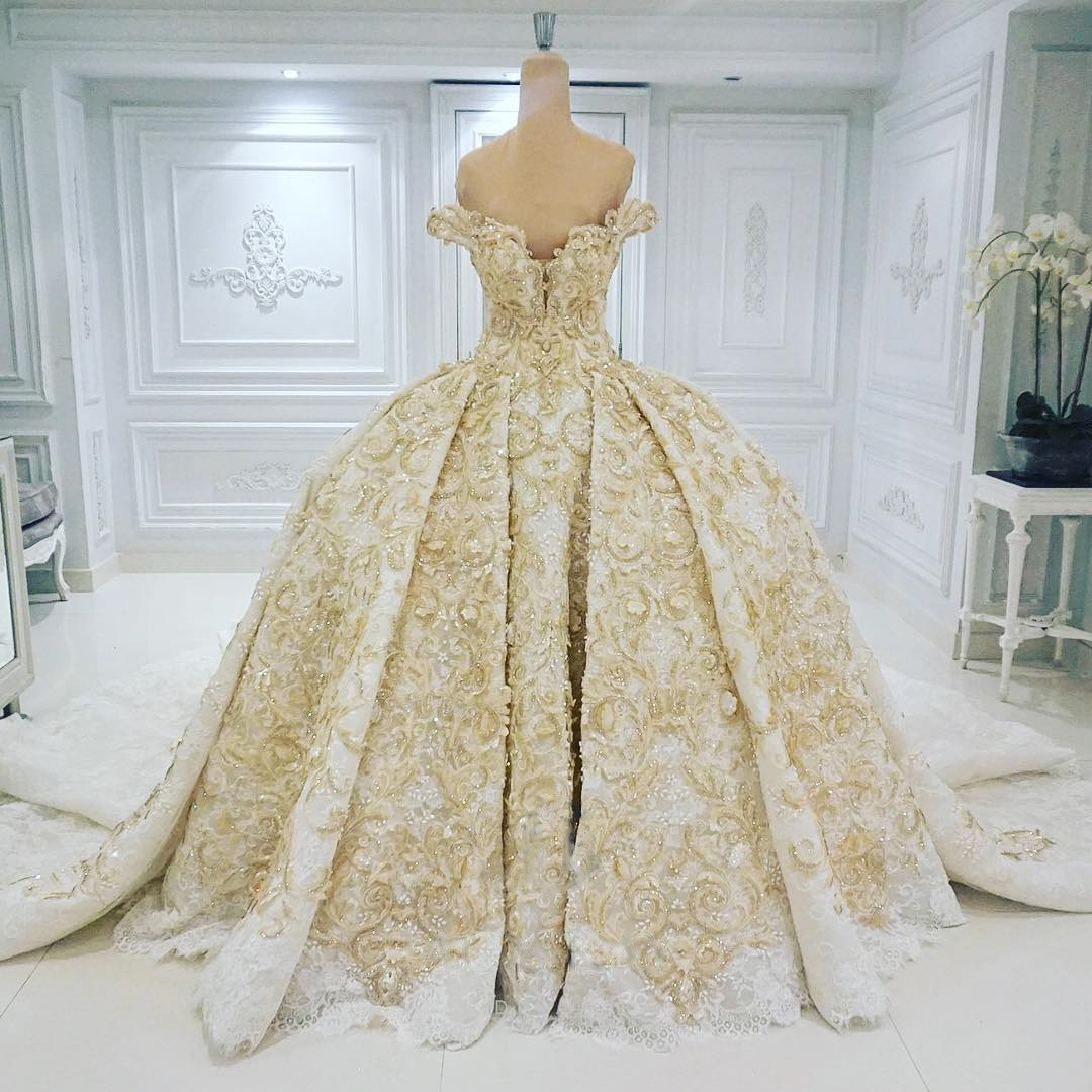 Ball Gown Off-the-shoulder Court Train Wedding Gown With Beading 2