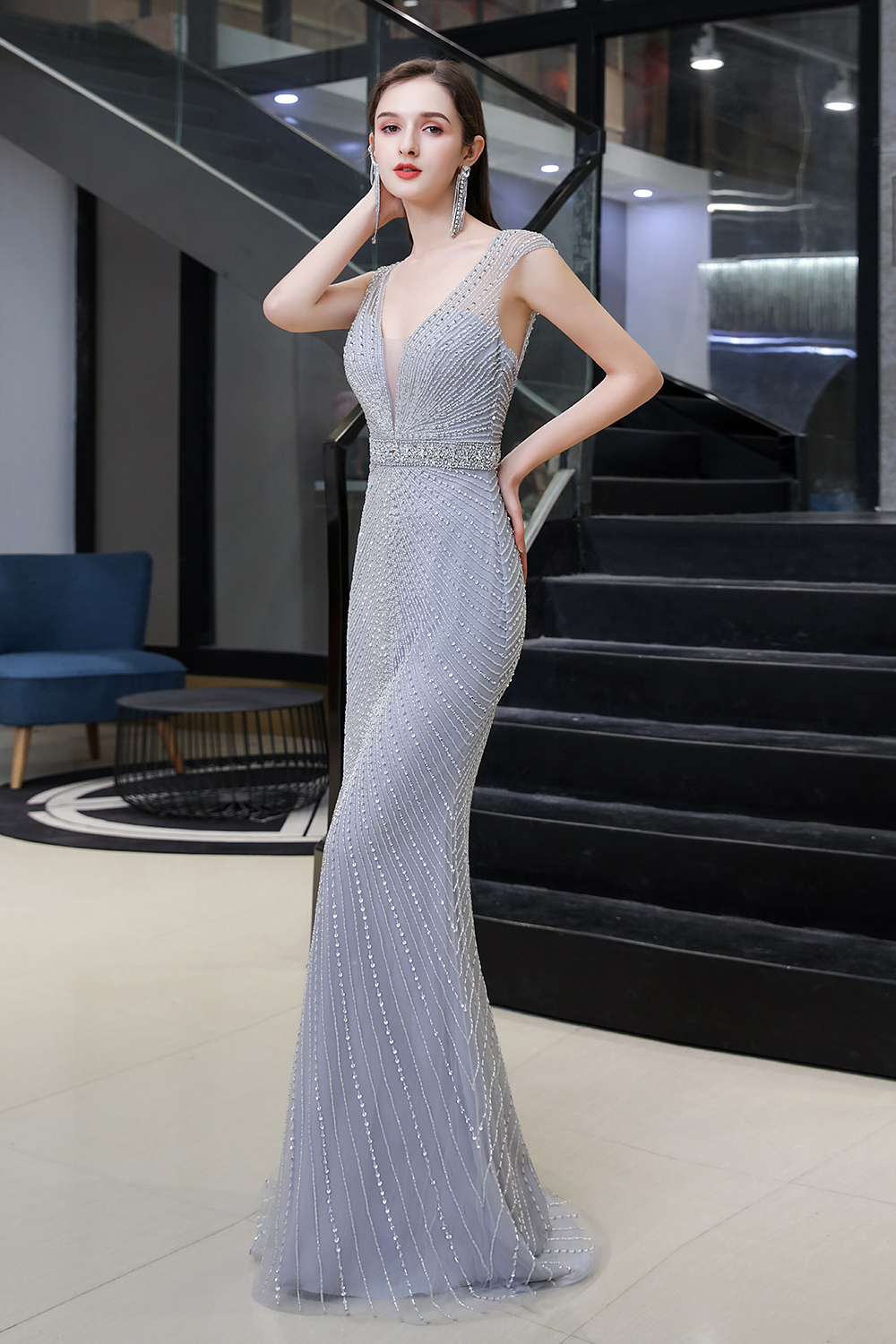 Mermaid V-neck Sleeveless Court Train Tulle Formal Dress With Rhinestone 6