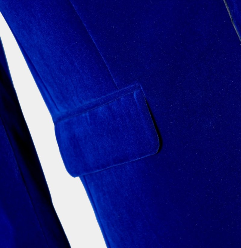 Royal Blue Velvet Prom Tuxedo with Peak Lapel 4