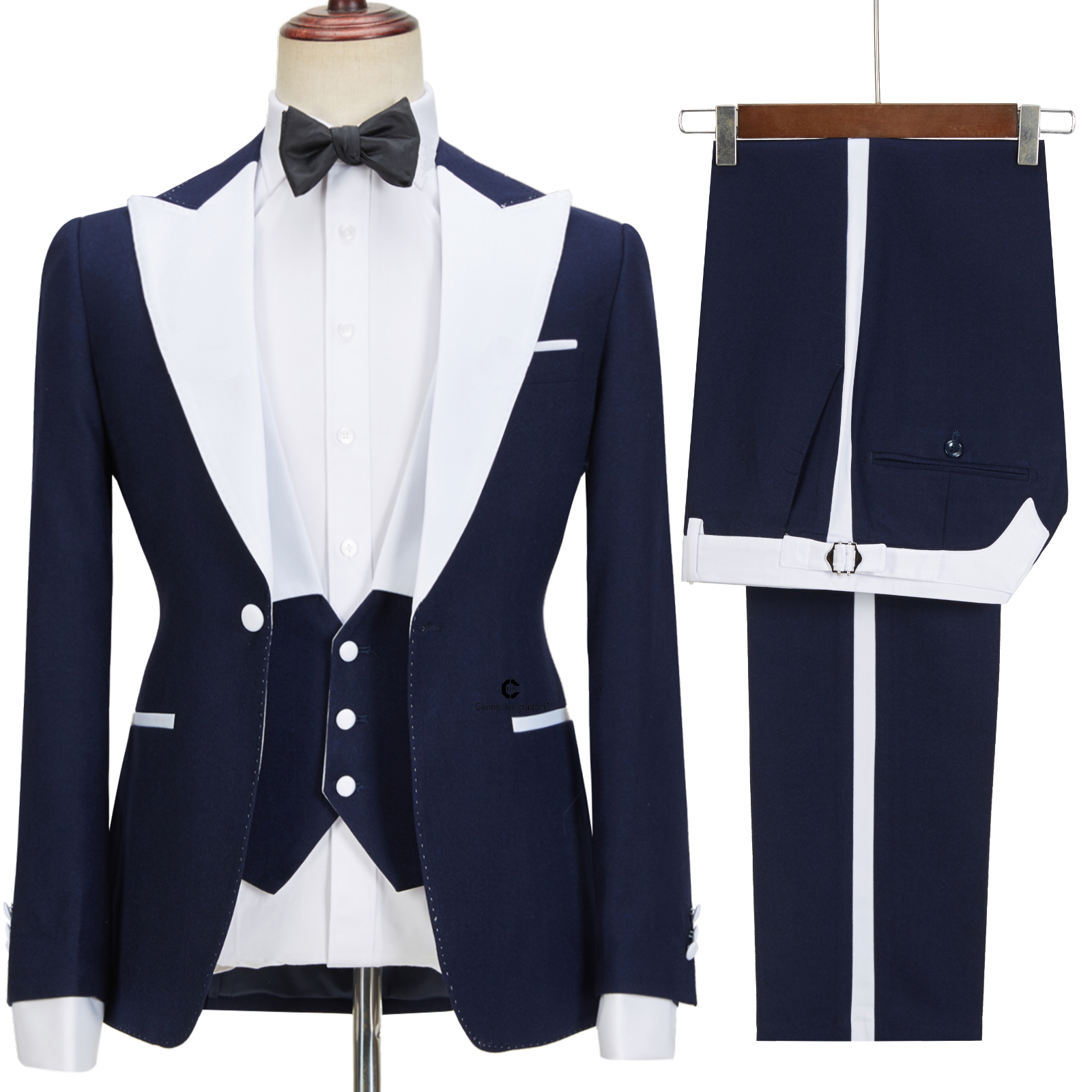 Navy Blue Peaked Lapel Slim Fit Three Pieces Men Suit 2