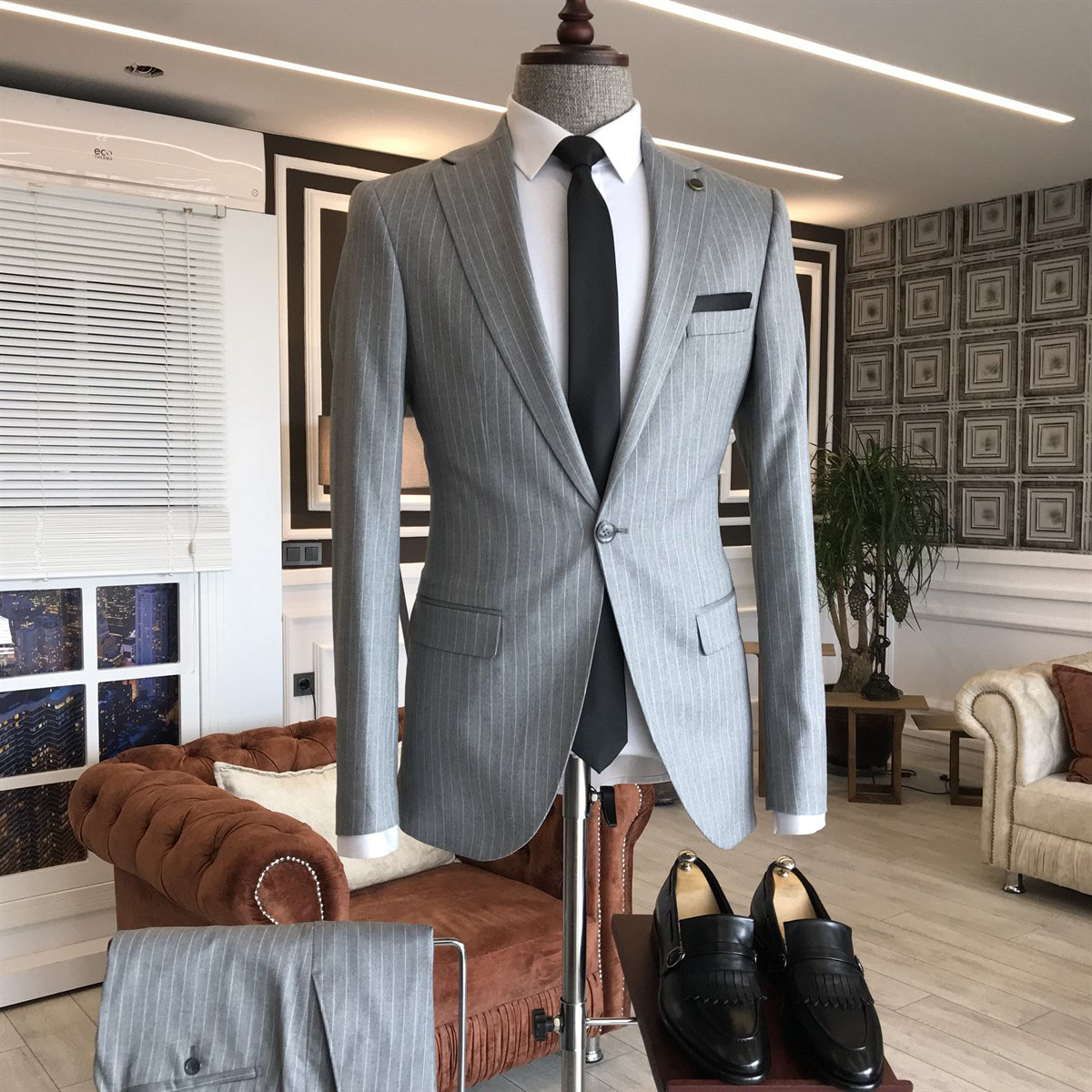 Light Grey Striped Slim Fit Business Men Suit with Notched Lapel 2